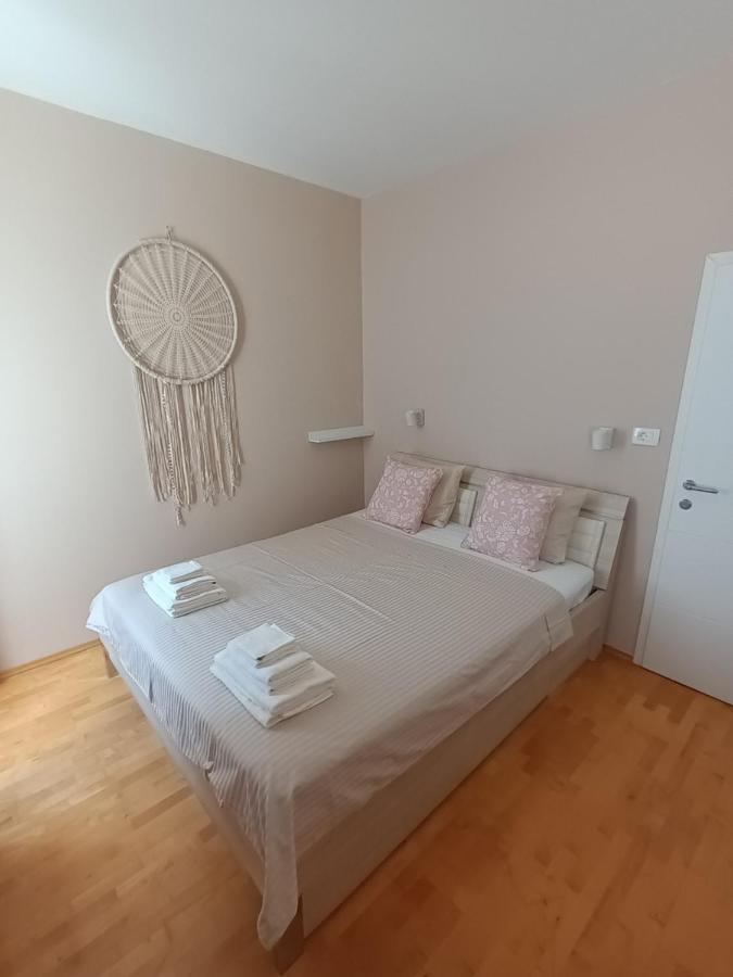 Family Sea Fun Apartment Koper Extérieur photo